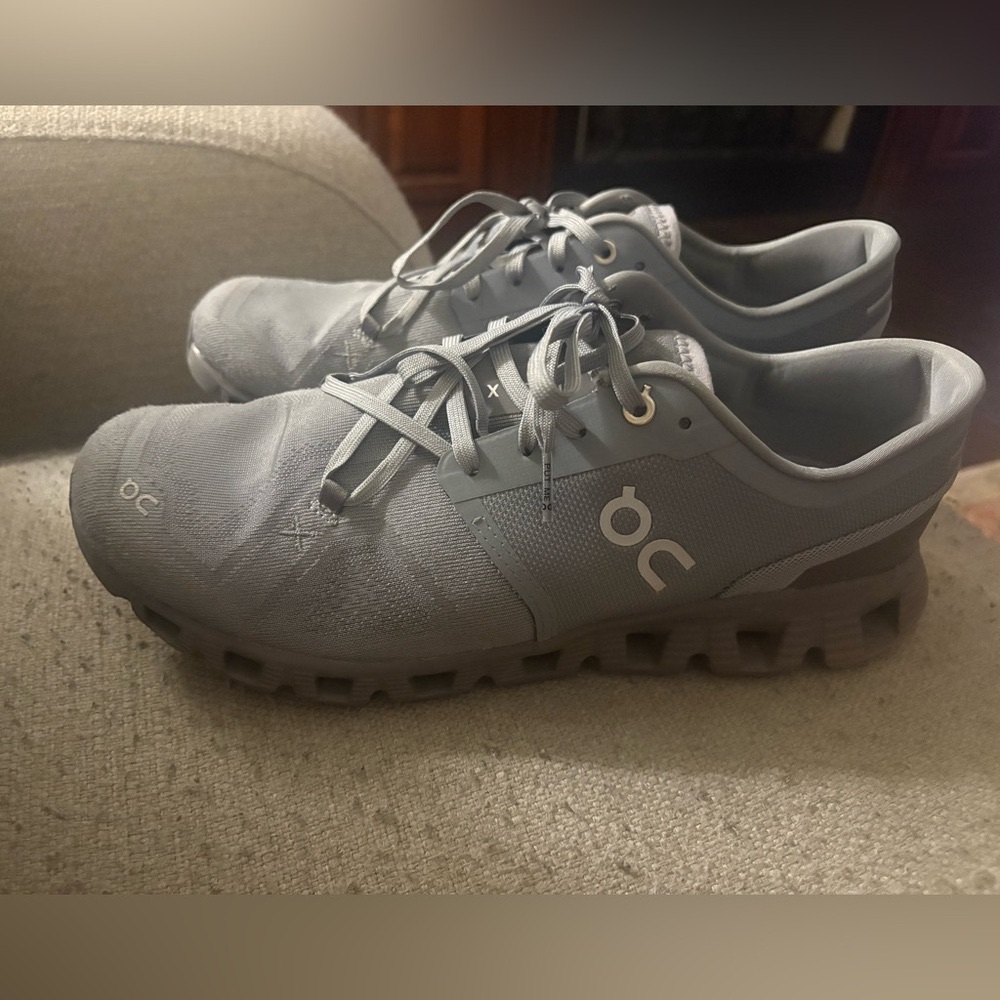 ON Running Slate Gray Sneakers cloud x 3